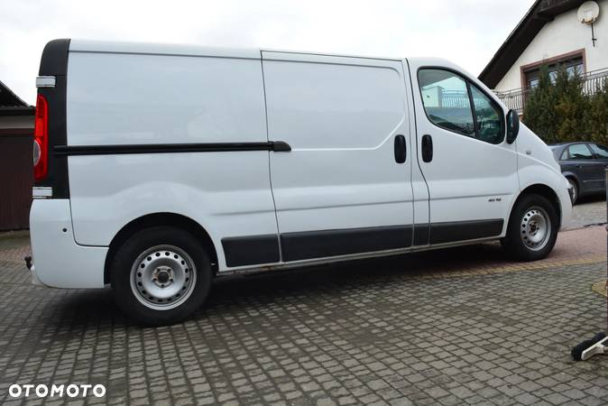 Renault Trafic 2.0DCI Long - 9