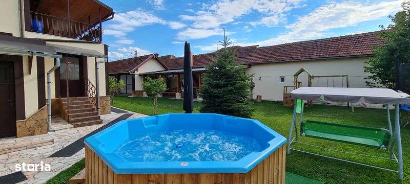 Proprietate/Pensiune de vanzare - Imagine principală: 5/8