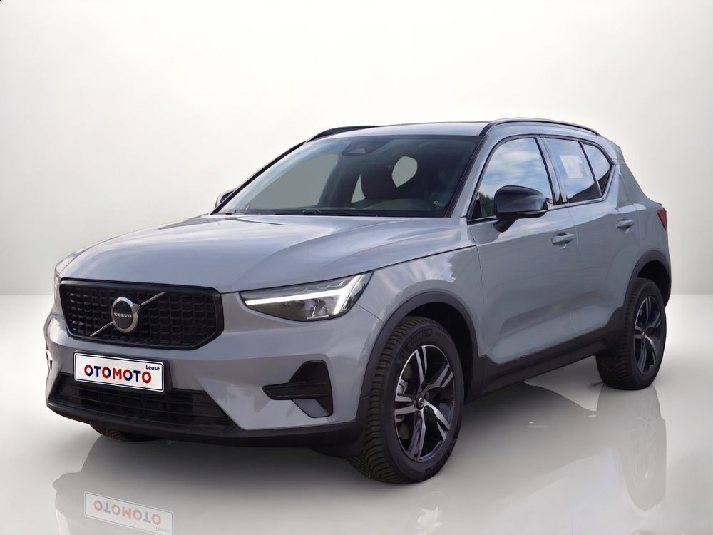 Volvo XC40 B3 Plus Dark 2026