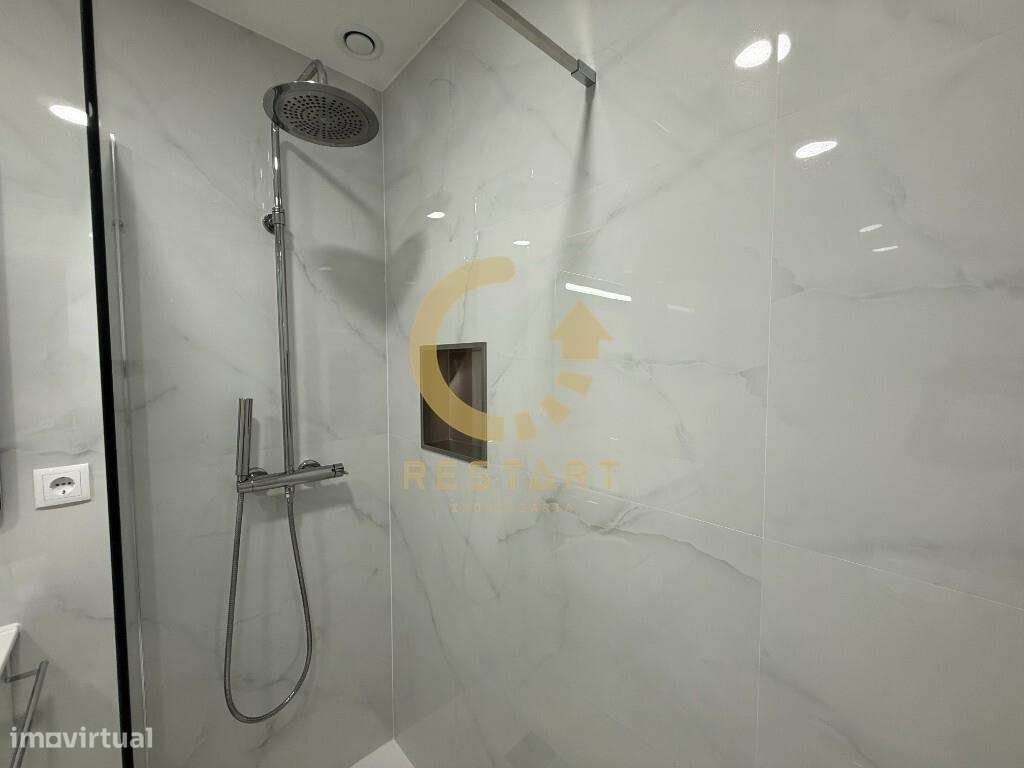 Apartamento T1+1 Totalmente Remodelado  Ermesinde-17