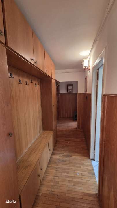 Apartament 3 camere  Micro 16 - Imagine principală: 2/13