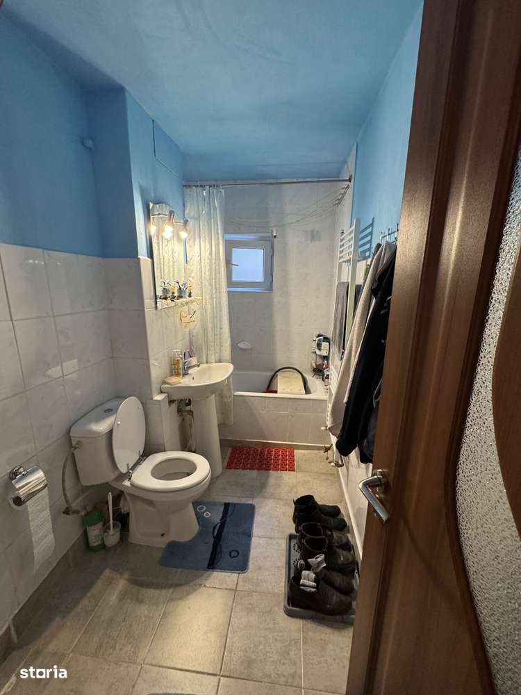 Apartament 3 camere decomandat Micalaca-5