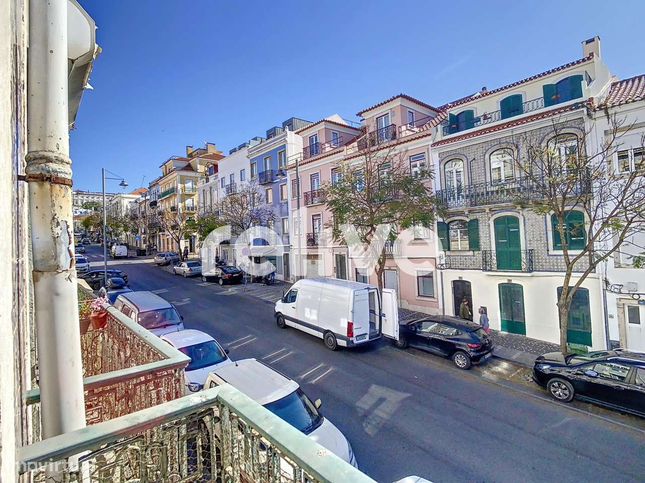 Apartamento T2 com terraço no coração da Ajuda para Venda em Lisboa - Grande imagem: 2/30