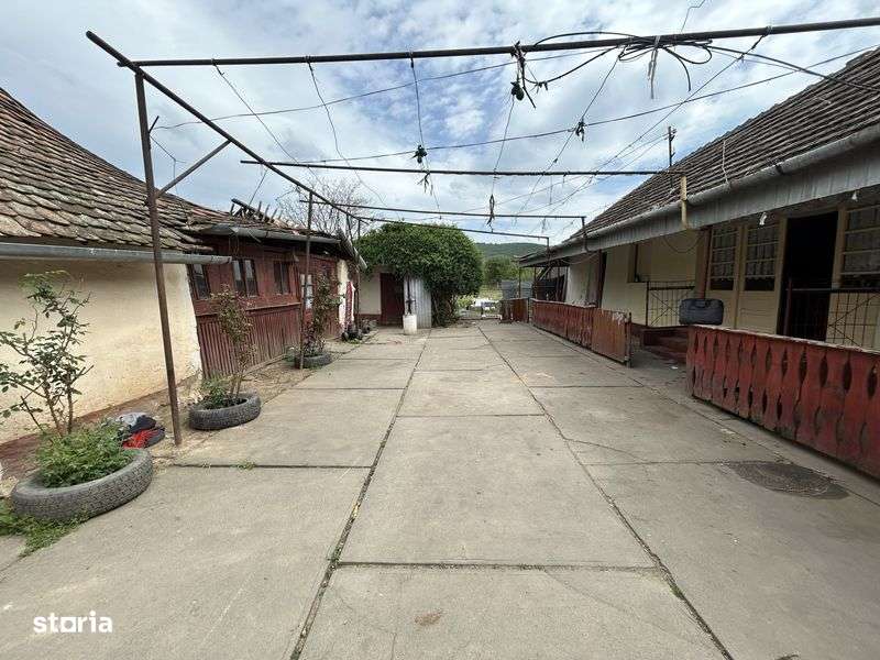 Casa si teren 1550mp in Siria - Imagine principală: 5/5