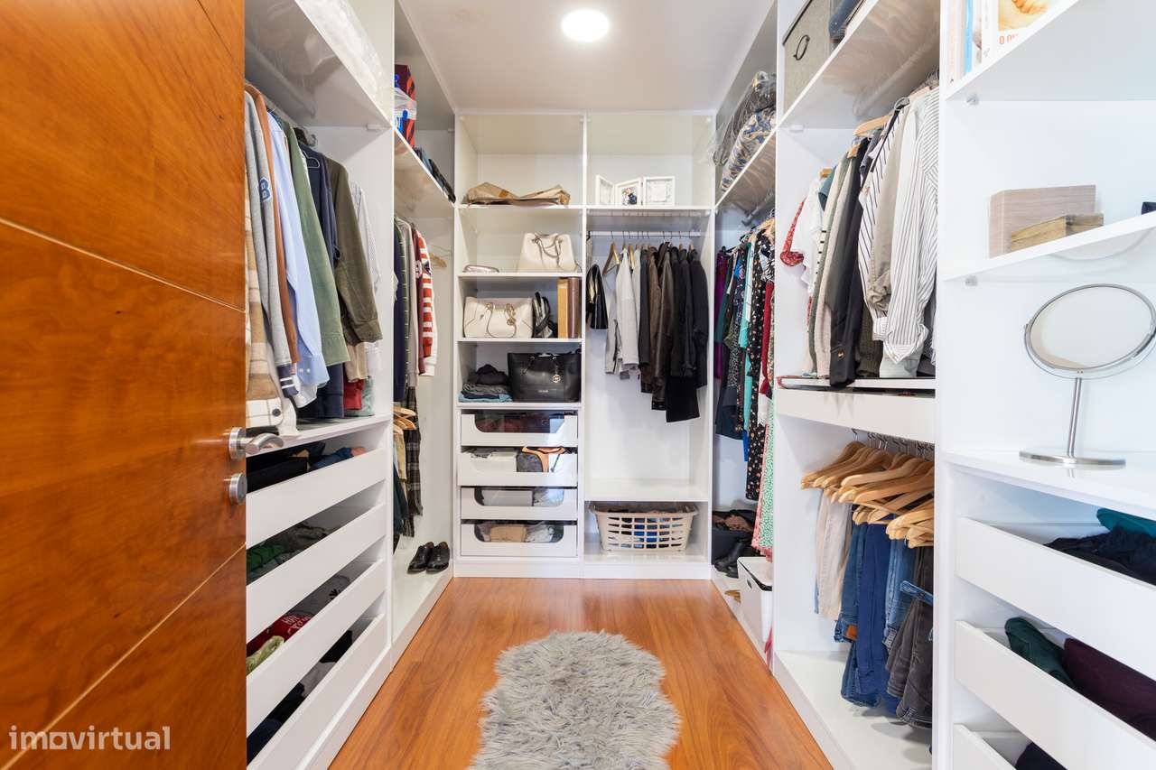 Oportunidade única: Moradia Isolada de Sonho em Famões: Conforto, Mode-25