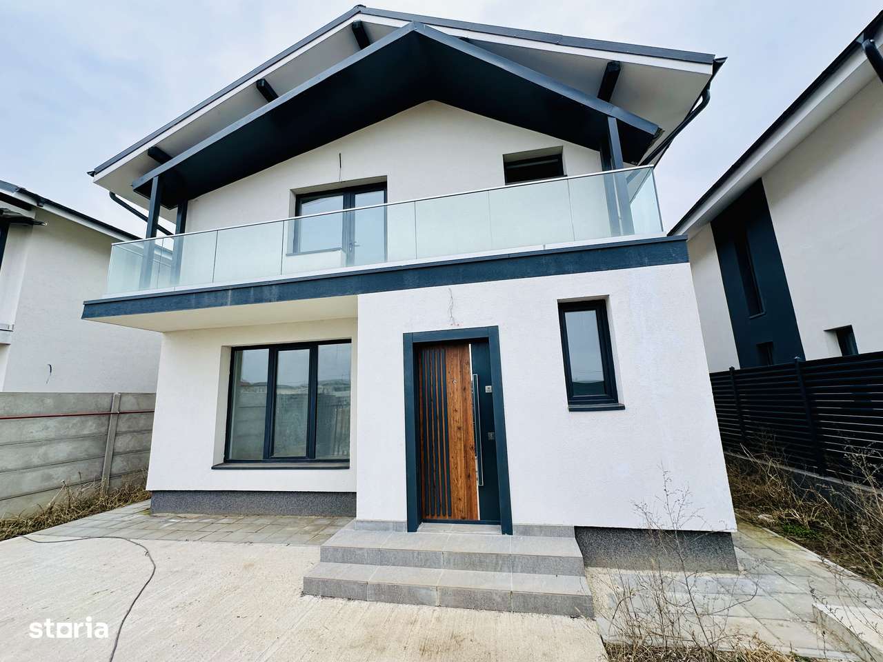 Casă 5 camere – Mutare imediată – Confort și spațiu -155.000- 350 mp - Imagine principală: 2/20