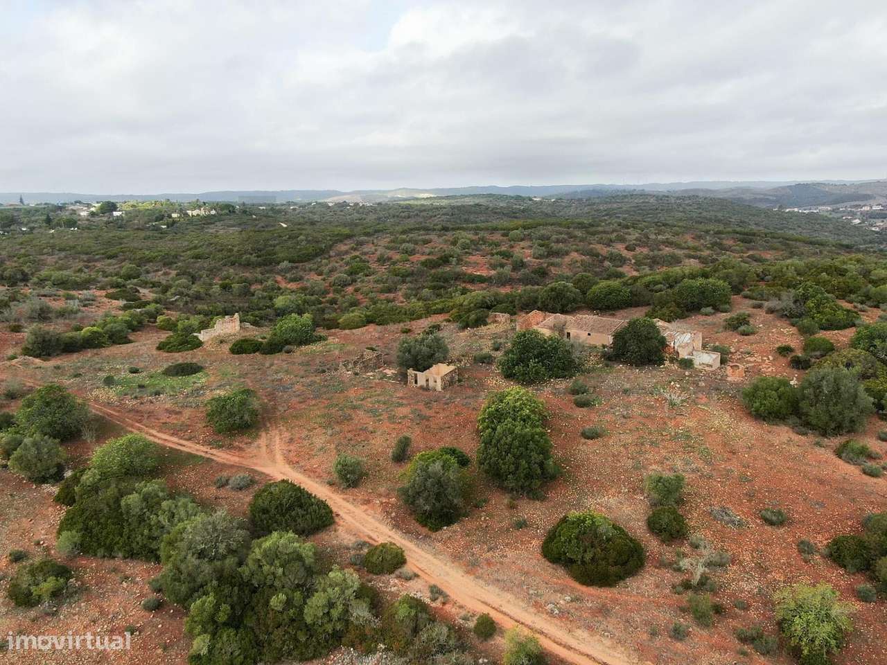 Terreno em Lagos, Distrito de Faro, na União das Freguesias de Bensafr - Grande imagem: 5/22