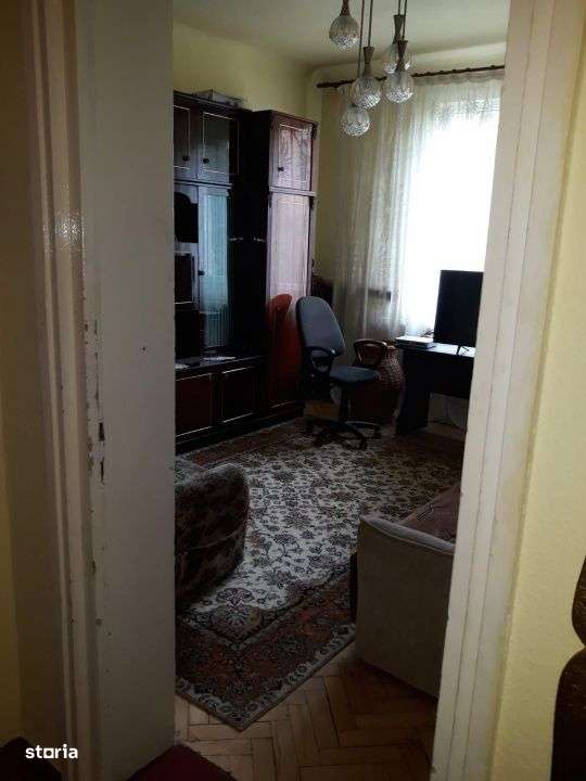 Vanzare apartament cu 3 camere, 75 mp, beci + garaj, ULTRACENTRAL - Imagine principală: 5/9