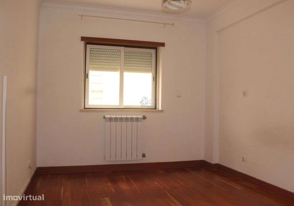 T2 com Terraço, Garagem e arrecadação-20