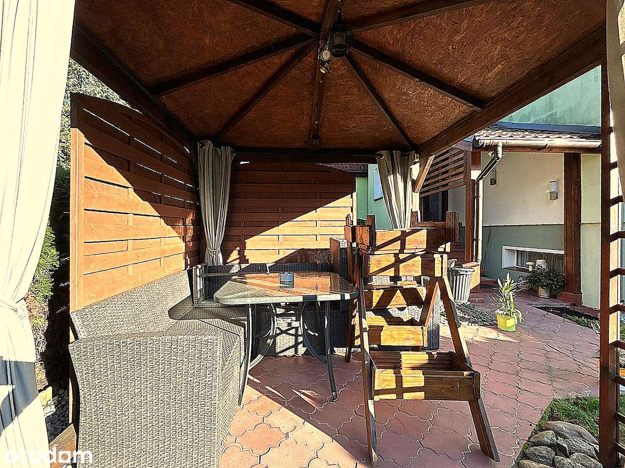 Dom z prywatnością i zyskiem – unikalna oferta-13