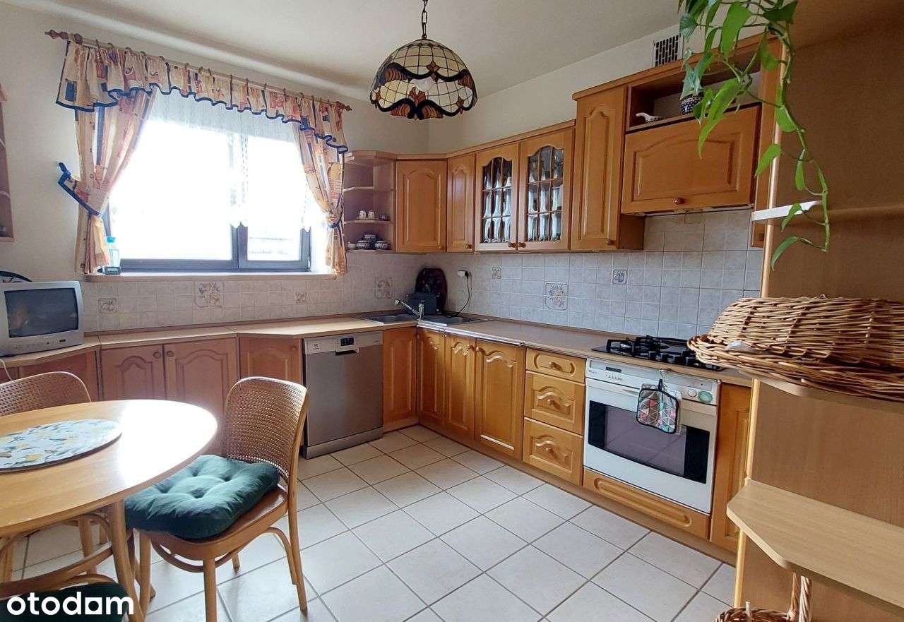 Przestronne, słoneczne mieszkanie 4-pokojowe na pi-5