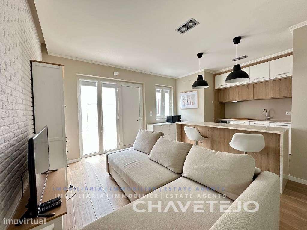 Excelente T1 mobilado e equipado no centro histórico de Tomar. - Grande imagem: 5/16