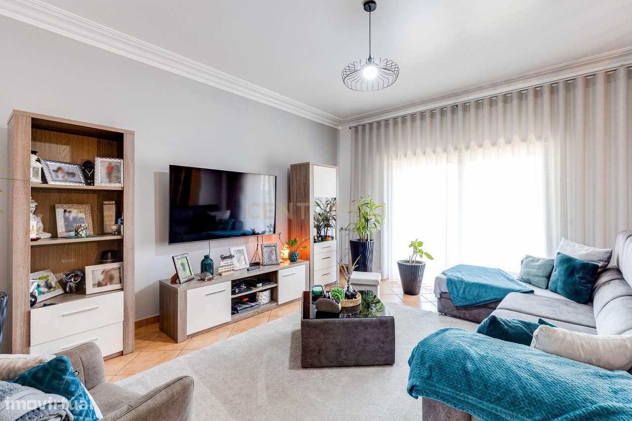 Moradia T4 +1  em Pombal || Potencial extra de rentabilidade-6