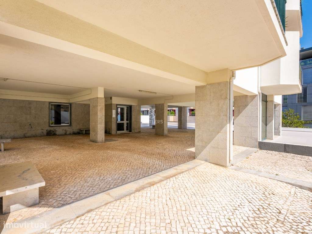 Apartamento T1 distância a pé da praia do Tamariz - Estoril-24