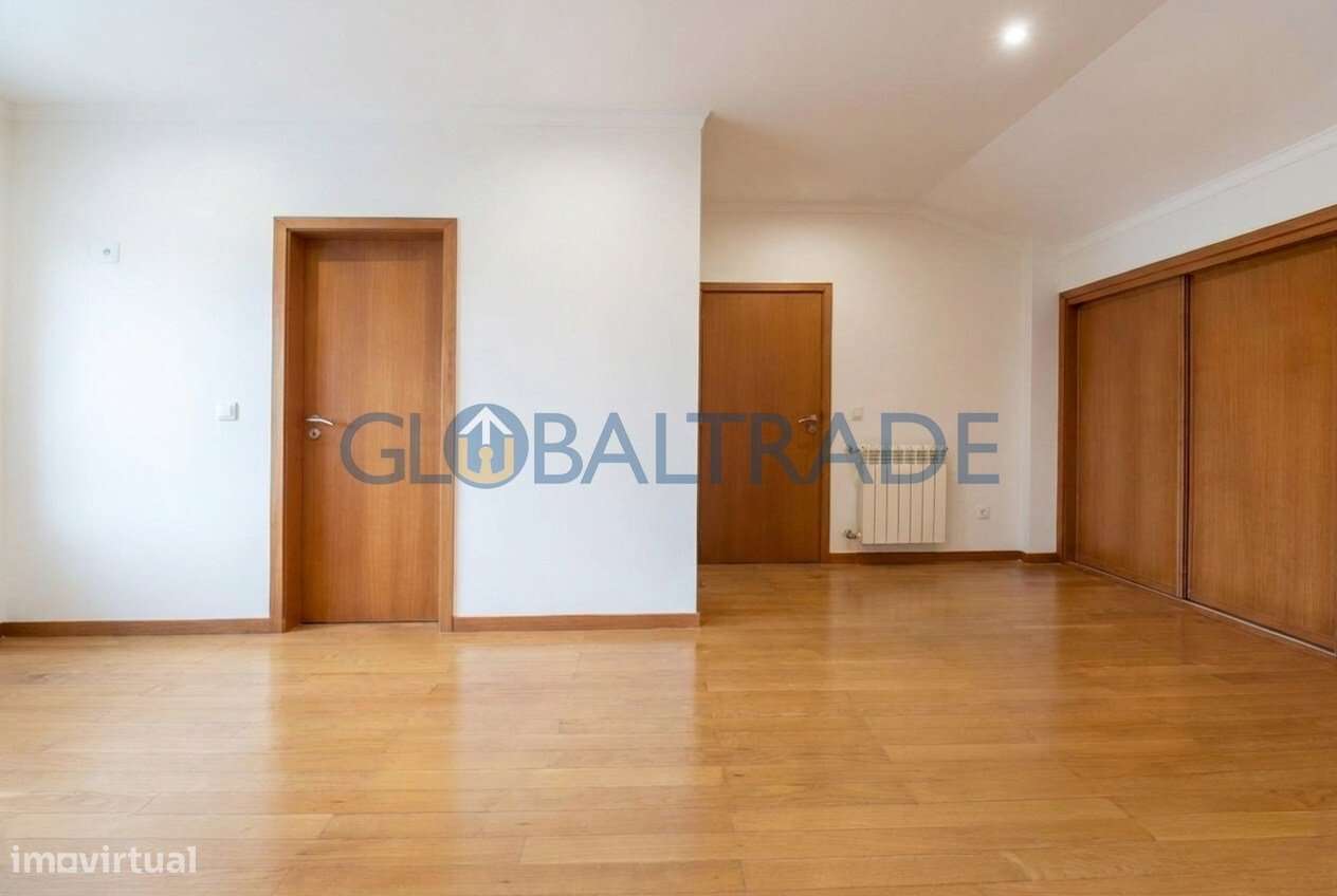 Duplex T2+1 com vista mar em Canidelo-30