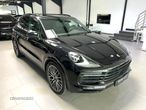 Porsche Cayenne - 21