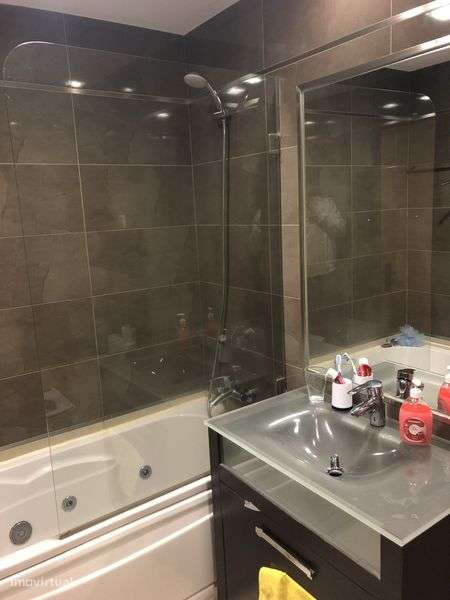 Apartamento na Av Anil T2 - Grande imagem: 3/8