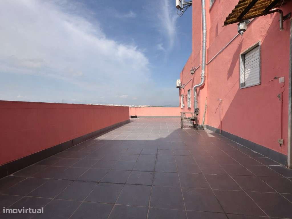 Apartamento T3 em Sacavém com 51 m² de terraço-11