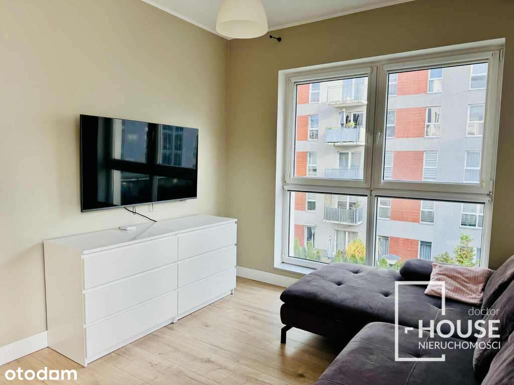 Jasne mieszkanie z balkonem na wynajem - Pełny obrazek: 2/16