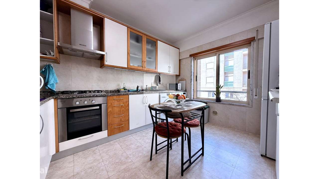 Apartamento T2 pronto a usar-12