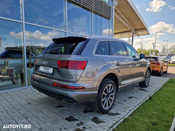 Audi Q7 3.0 TDI Quattro Tiptronic - 6