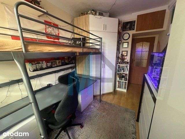 Metro!2 pokoje z balkonem, Cegła, niski budynek!-5