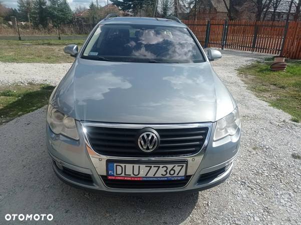 Volkswagen Passat Variant 2.0 TDI DPF DSG Comfortline - 3