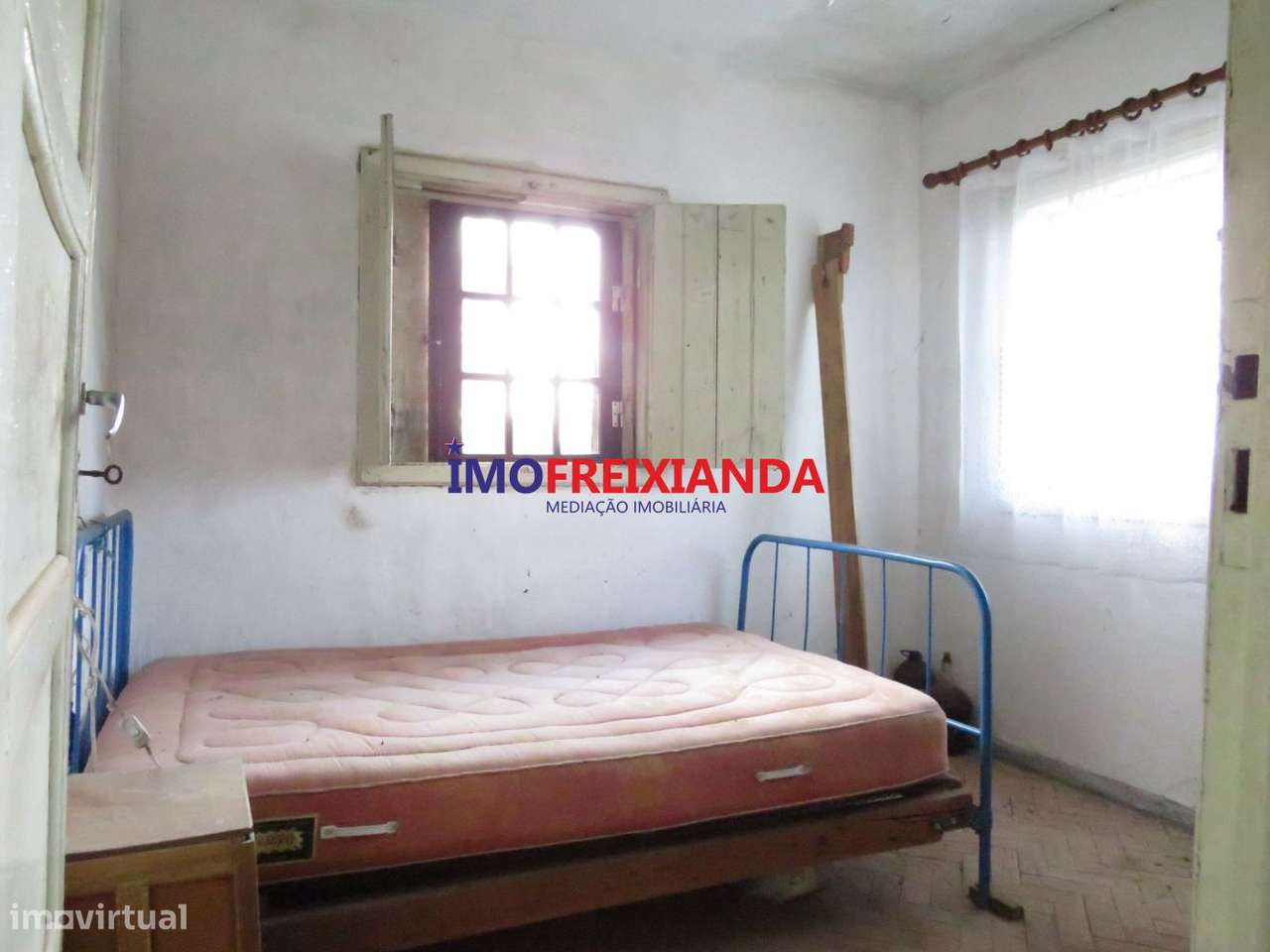 Moradia T2 - Casal dos Bernardos-8