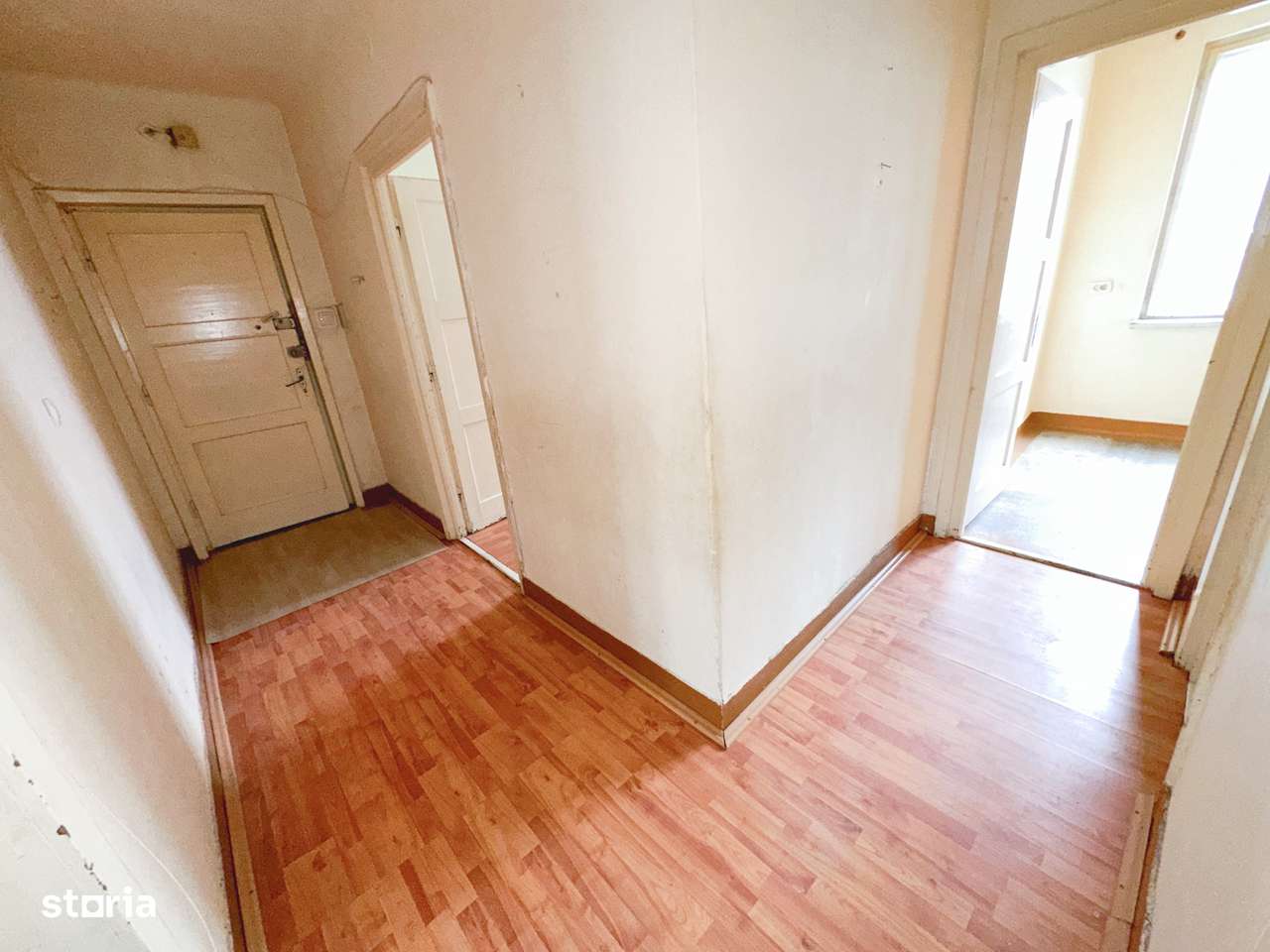 Apartament 2 camere decomandat Etaj 1 - 52 mp Cartier Nicolae Bălcescu-2
