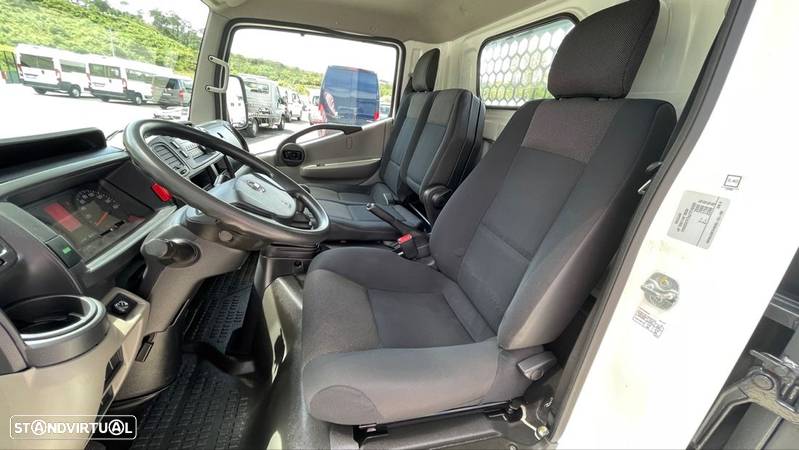 Nissan Cabstar NT 400 3.0 dCi - 2