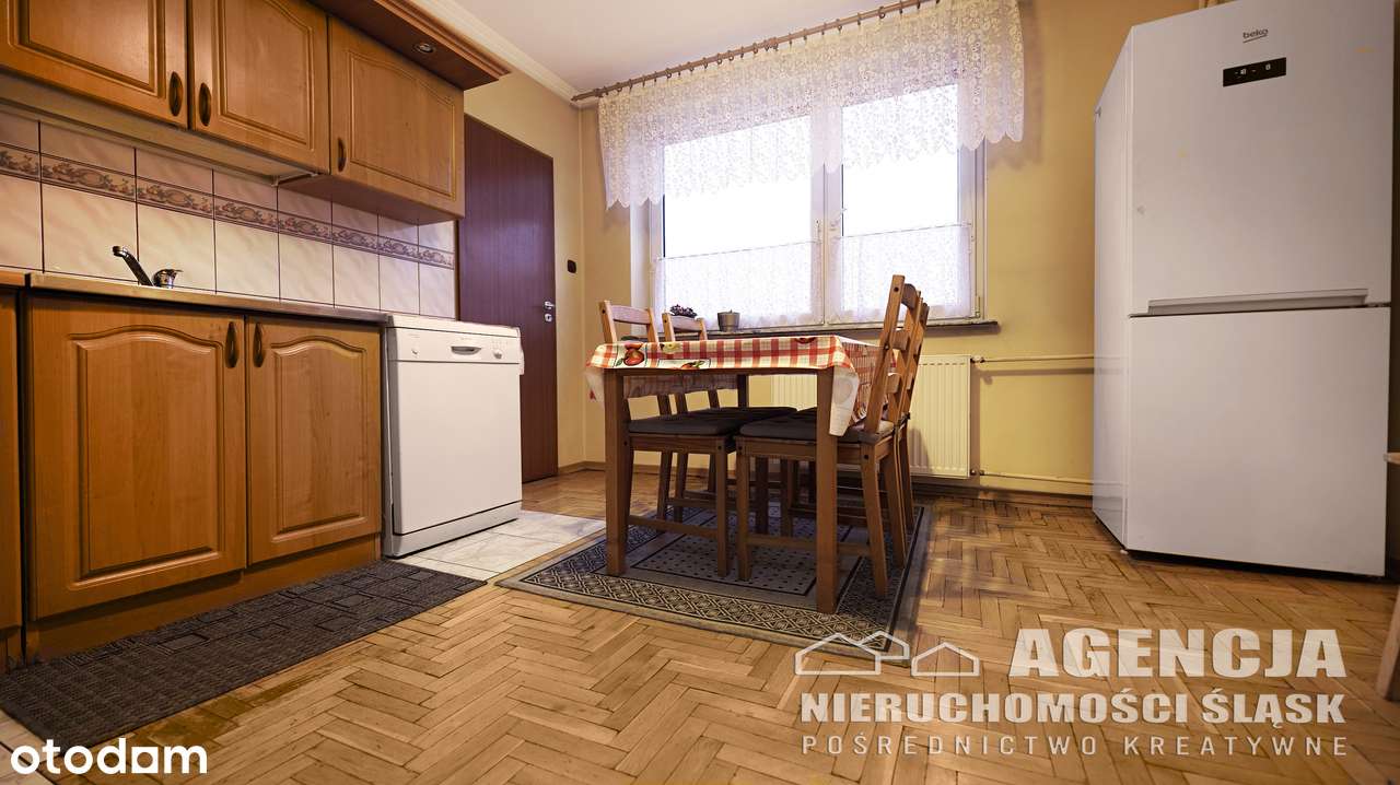 Duża działka, dom 2-rodzinny+duży garaż 2-stanowiskowy, fotowoltaika-9