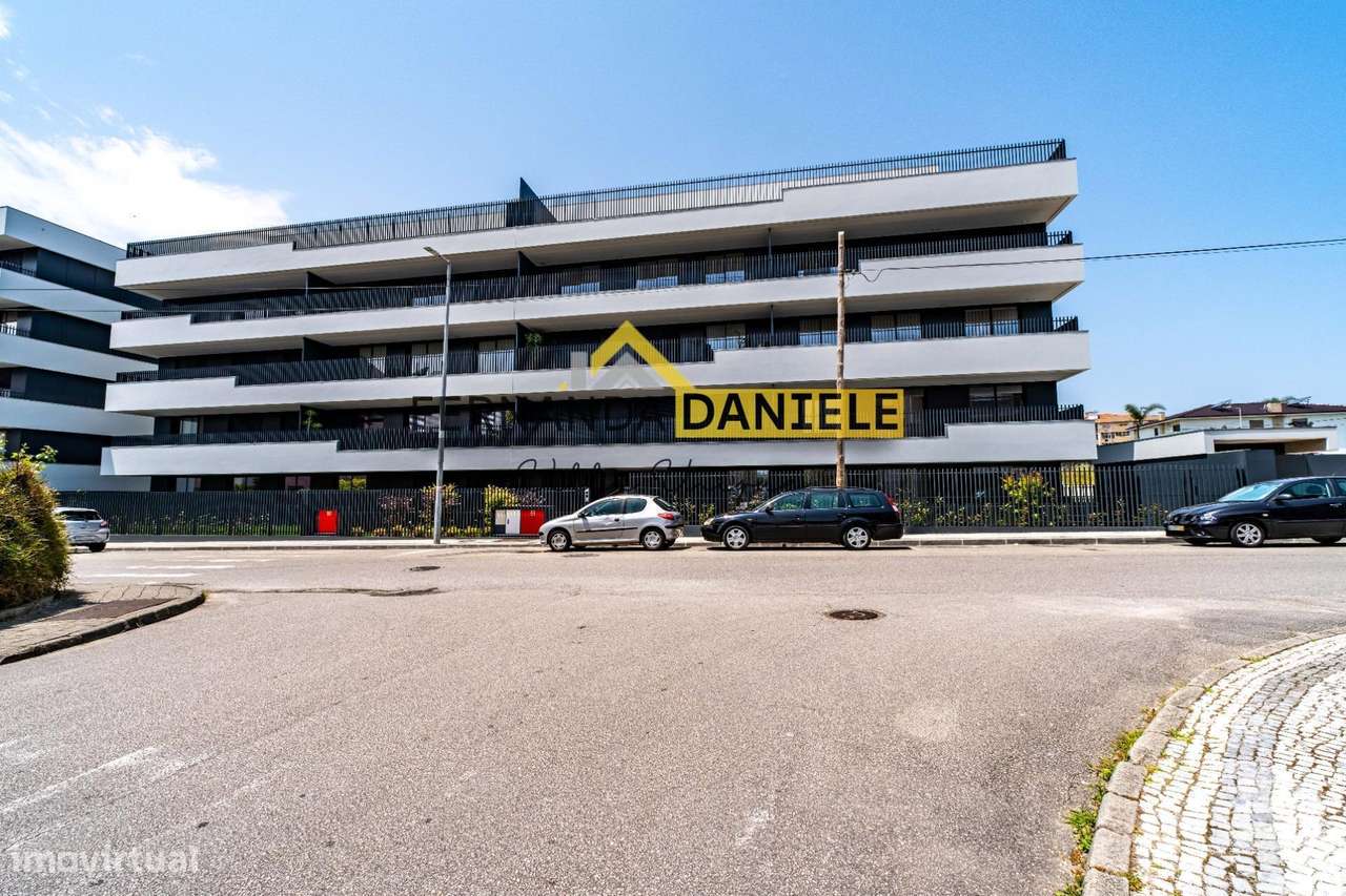 Apartamento T4  - Condomínio Feira's Prime-43