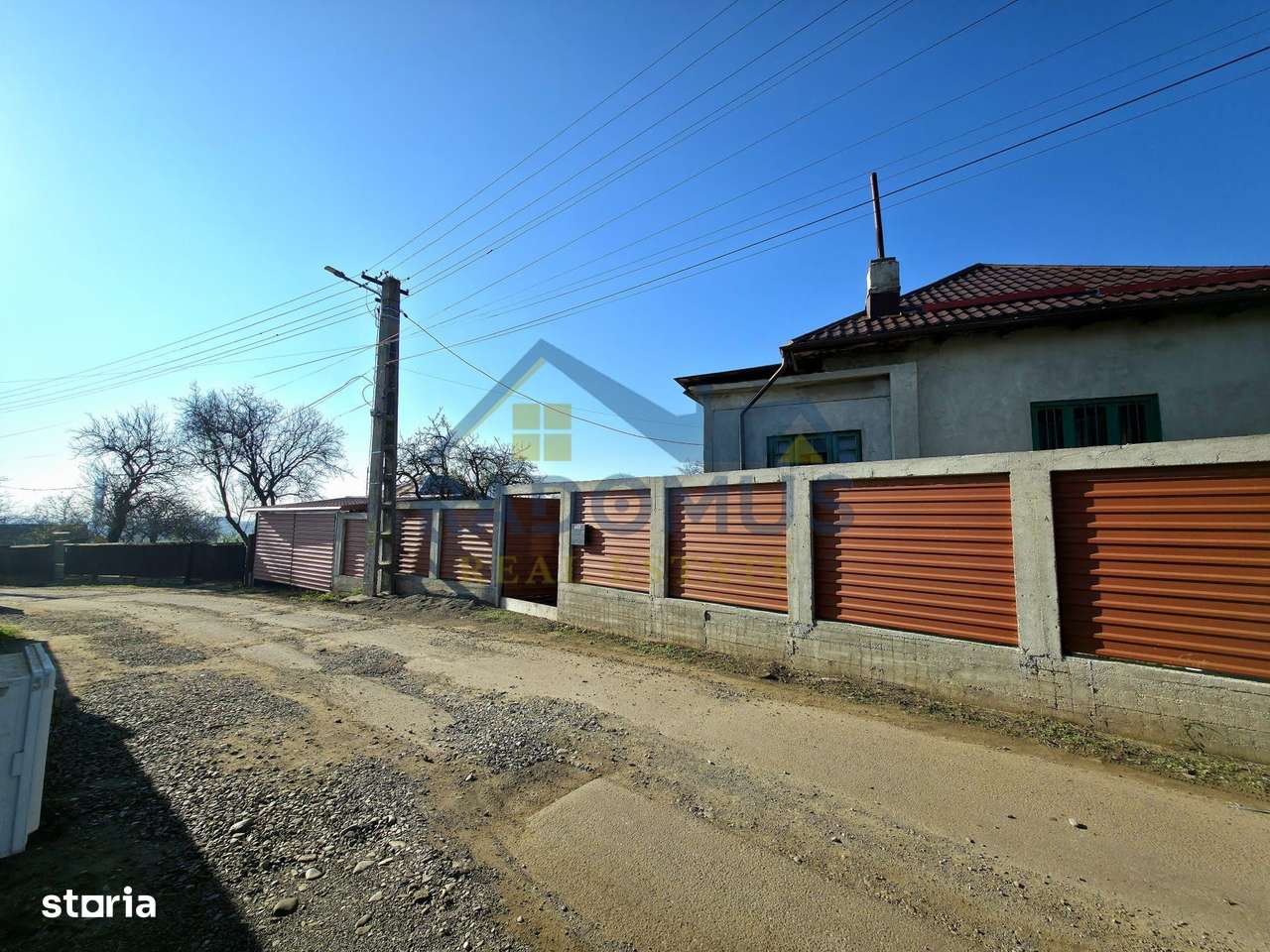 Casă Valea Călugărească -Teren 1186 mp -Curte Amenajată - 69.900 € - Imagine principală: 3/11