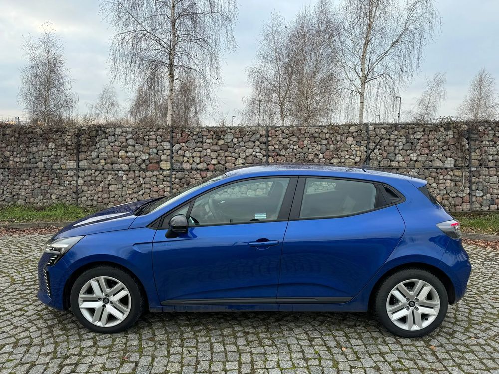 Renault Clio Salon Polska FV23%