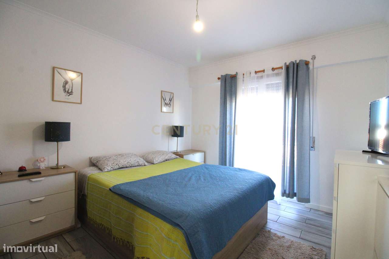 Espetacular Moradia T5 no Casal Do Marco com Garagem - Grande imagem: 5/37