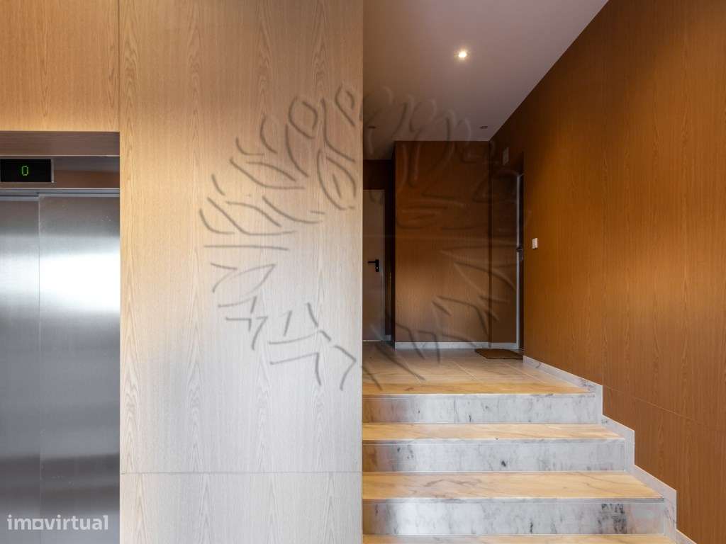 T2 + 1 Duplex usado como novo em Montijo centro-27