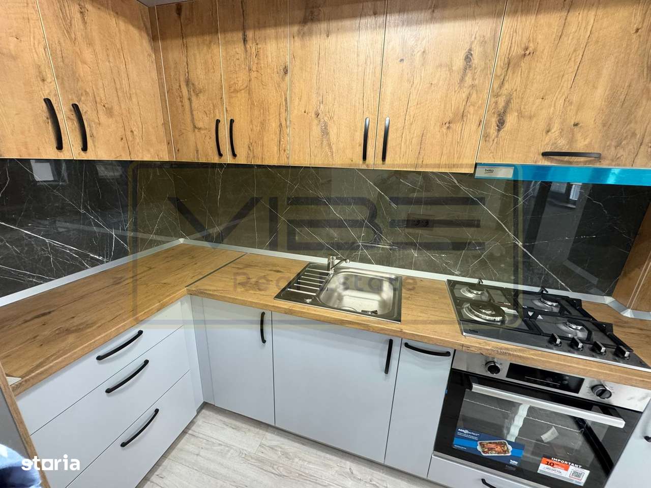 Apartament premium STUDIO Comat Towers - Imagine principală: 4/20