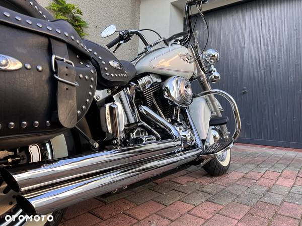 Harley-Davidson Softail Heritage Classic - 12