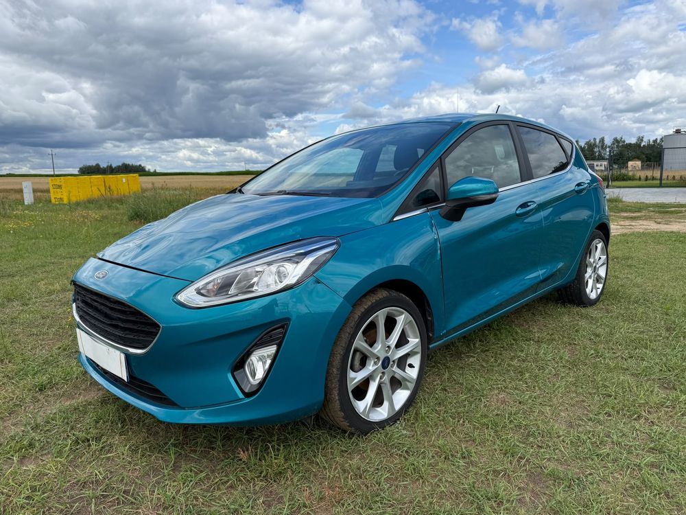 Ford Fiesta Mk8 (2017-) 1.0 EcoBoost Start-Stop Champions Edition 2017
