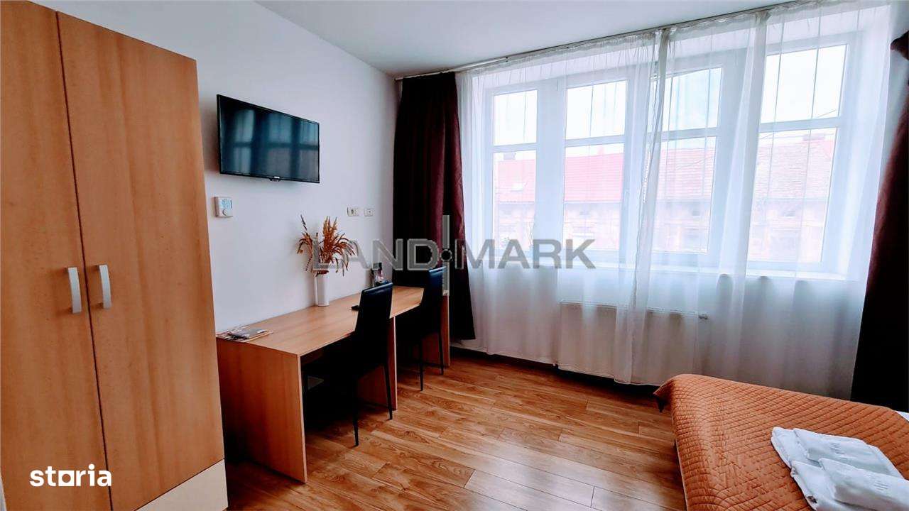 Proprietar, 2 camere bloc nou, parcare privata, zona Complex - Imagine principală: 5/9