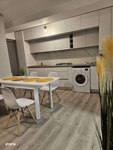 Inchiriez ap 2 camere zona Vivo Mall - Imagine principală: 5/5