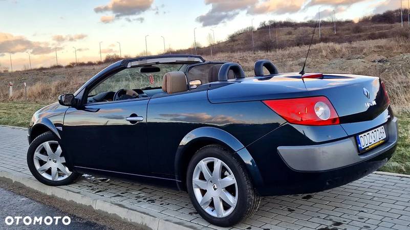 Renault Megane 2.0 dCi Coupe-Cabriolet FAP Limited - 3