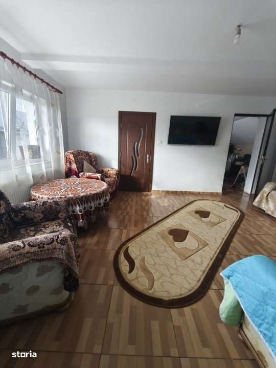 Casa 4 camere, 6000mp teren, zona centrala, Negostina, Siret - Imagine principală: 3/17