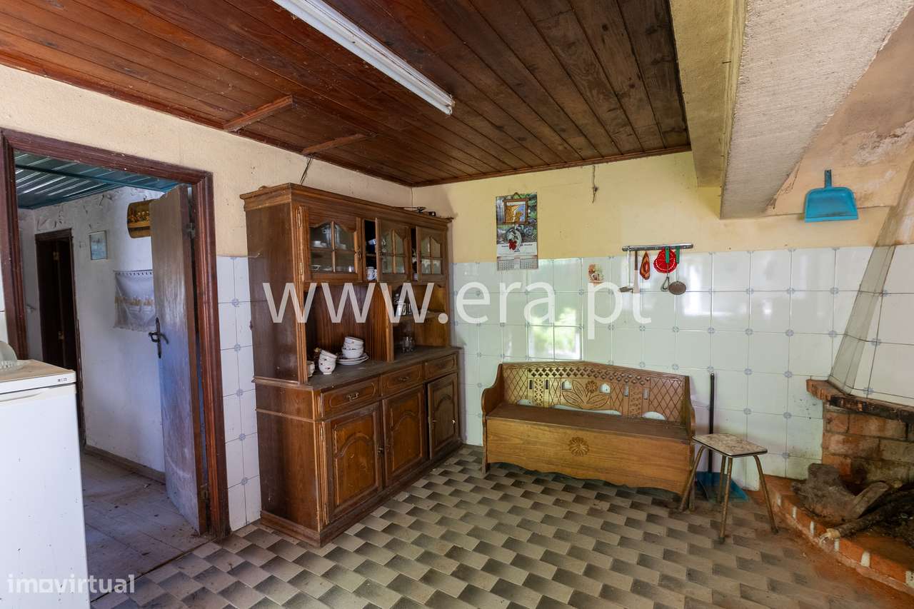 Moradia T3 em pedra - Podornelo-9