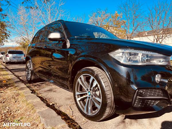 BMW X5 M M50d - 25