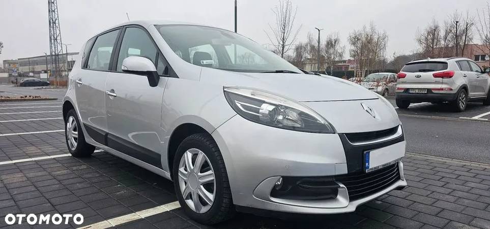 Renault Scenic 1.5dCi TomTom Edition EDC - 12