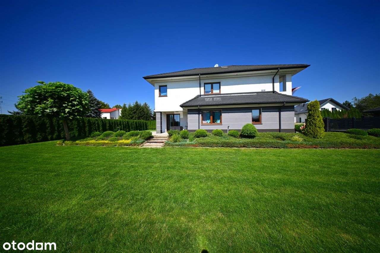 Niesamwita Rezydencja jedynie 7 minut od Centrum !-8