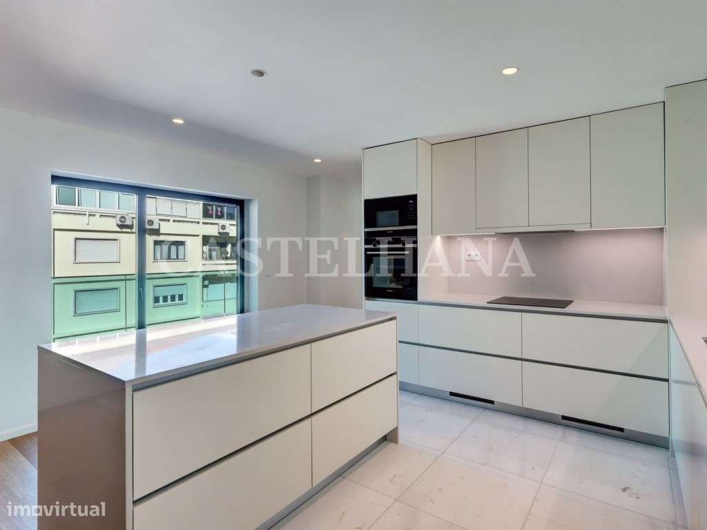 Apartamento T3 com varanda e estacionamento junto ao Parque Eduardo... - Grande imagem: 3/44