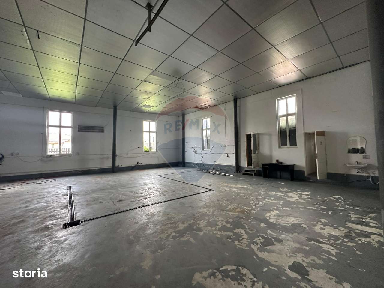 Spațiu industrial de 300mp de închiriat - Imagine principală: 2/6