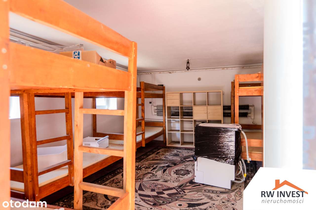 Przestronny dom z garażem i pięknym widokiem-15